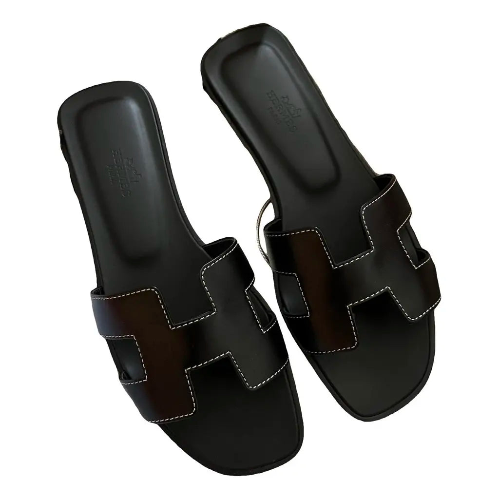 Ora Sandalen
