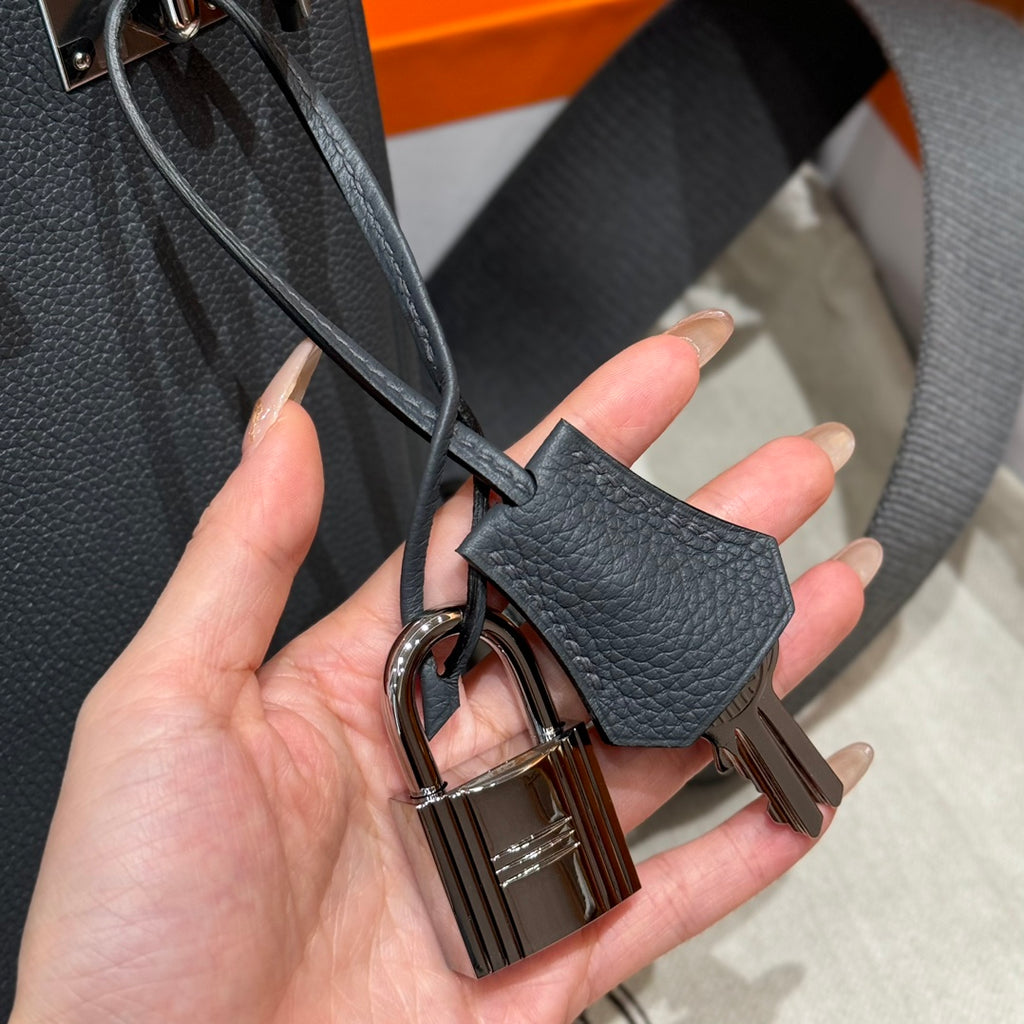 Hailey Bag